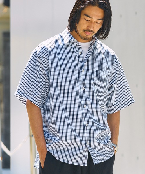 THE CRAFT CREW PRODUCTS(ザクラフトクループロダクツ)の「<接触冷感・イージーケア>マルチファンクショナル ビッグシルエット アソート レギュラーカラー 半袖シャツ【THE CRAFT CREW PRODUCTS】(シャツ/ブラウス・メンズ・オフホワイト/サックスブルー/ブルー系/ブラック系/ベージュ系/ダークグレー/ネイビー系/グレー系/ブラック系2・S/L/M)」の9枚目の写真