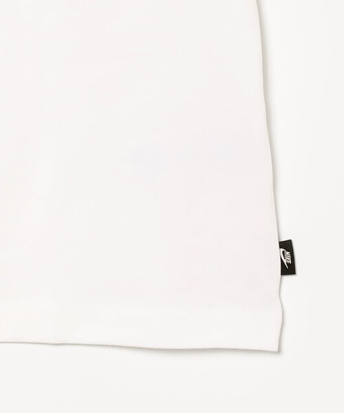 NIKE(ナイキ)の「NIKE / Sportswear Premium Essential T-shirts(Tシャツ/カットソー・メンズ・ホワイト・XL/L/M)」の5枚目の写真