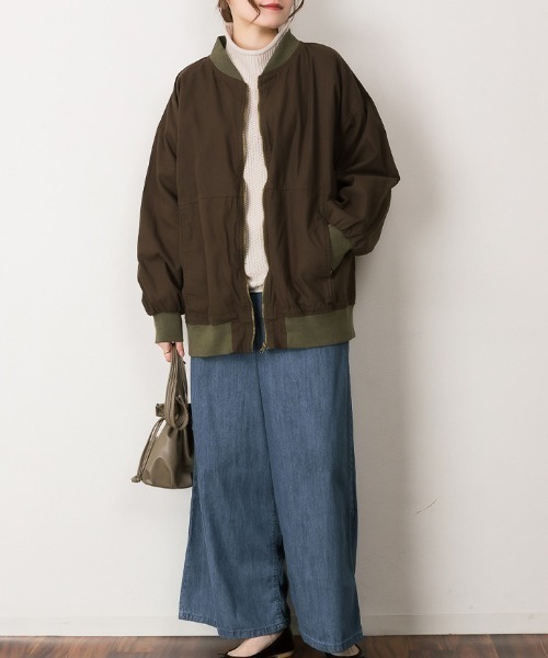 RCD（アールシーディー）の「ワイドパンツ デニム（デニムパンツ・レディース・ネイビー/ブルー・L/M/LL）」の12枚目の写真