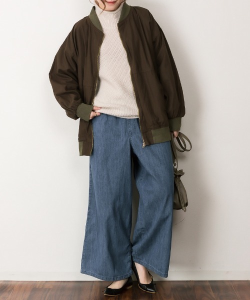 RCD（アールシーディー）の「ワイドパンツ デニム（デニムパンツ・レディース・ネイビー/ブルー・L/M/LL）」の13枚目の写真