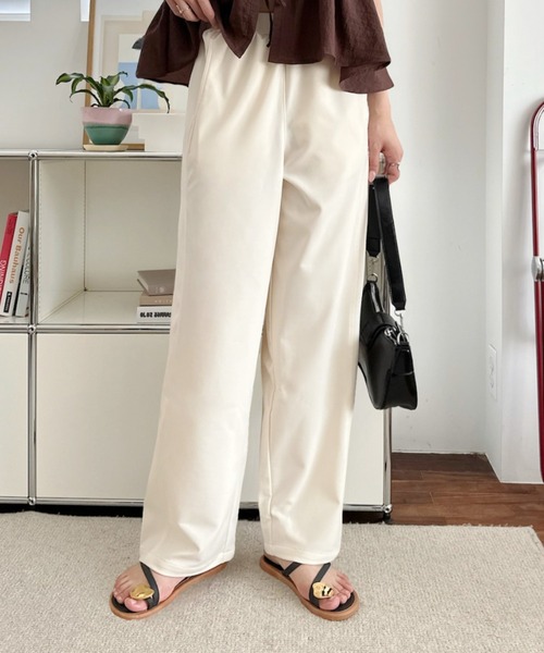 umune(ウムネ)の「カーブパンツ ワイドパンツ イージーパンツ ウエストゴム 落ち感 ルーズ シルエット 体型カバー カジュアル ボトムス 秋 冬(その他パンツ・レディース・ブラウン/グレー/アイボリー・S/M)」の1枚目の写真