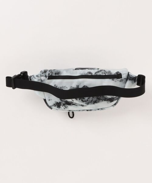 Mammut(マムート)の「《 MAMMUT (マムート)》 Xeron 2.0 Waistpack JE Small AOP(ボディバッグ/ウエストポーチ・メンズ・その他・FREE)」の10枚目の写真