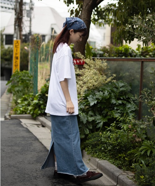 UNIVERSAL OVERALL(ユニバーサルオーバーオール)の「UNIVERSAL OVERALL / HotDog S/S TEE / ホットドッグプリント半袖Tシャツ(Tシャツ/カットソー・メンズ・オートミール/ミント/グレイッシュブルー/ネイビー/ホワイト・S/M/XL/L)」の8枚目の写真