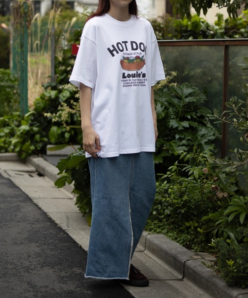 UNIVERSAL OVERALL(ユニバーサルオーバーオール)の「UNIVERSAL OVERALL / HotDog S/S TEE / ホットドッグプリント半袖Tシャツ(Tシャツ/カットソー・メンズ・オートミール/ミント/グレイッシュブルー/ネイビー/ホワイト・S/M/XL/L)」の7枚目の写真
