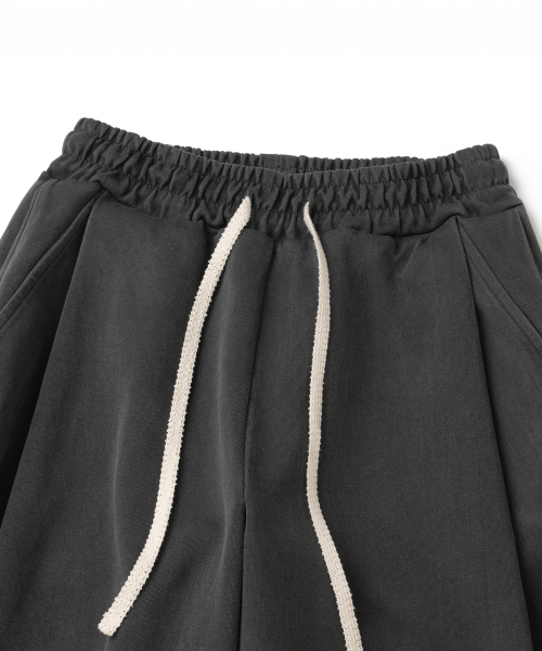 KNITTED(ニッティド)の「ピグメントカーブトレーニングパンツ WASHING CHARCOAL(スウェットパンツ・レディース・その他・MEDIUM/LARGE/X-LARGE)」の14枚目の写真