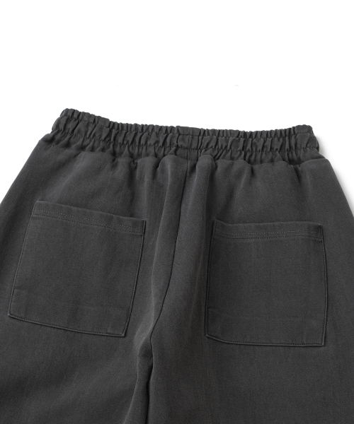 KNITTED(ニッティド)の「ピグメントカーブトレーニングパンツ WASHING CHARCOAL(スウェットパンツ・レディース・その他・MEDIUM/LARGE/X-LARGE)」の11枚目の写真
