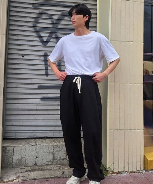 KNITTED(ニッティド)の「ピグメントカーブトレーニングパンツ WASHING CHARCOAL(スウェットパンツ・レディース・その他・MEDIUM/LARGE/X-LARGE)」の6枚目の写真