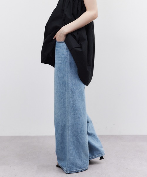 ELTONE（エルトーン）の「ワイドストレートデニムパンツ（デニムパンツ・レディース・ブルー/ブラック・SMALL/MEDIUM）」の16枚目の写真