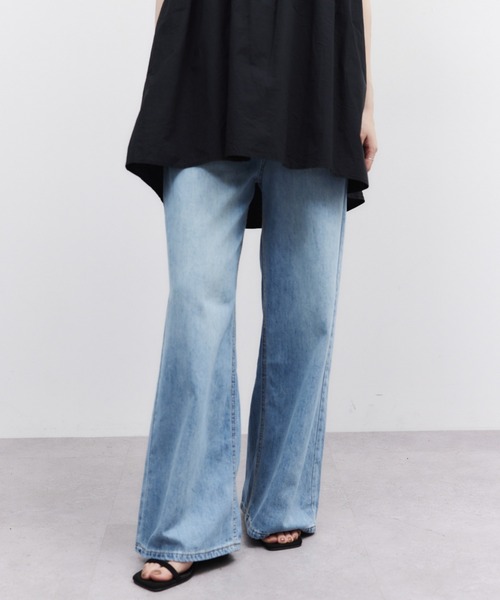ELTONE（エルトーン）の「ワイドストレートデニムパンツ（デニムパンツ・レディース・ブルー/ブラック・SMALL/MEDIUM）」の17枚目の写真