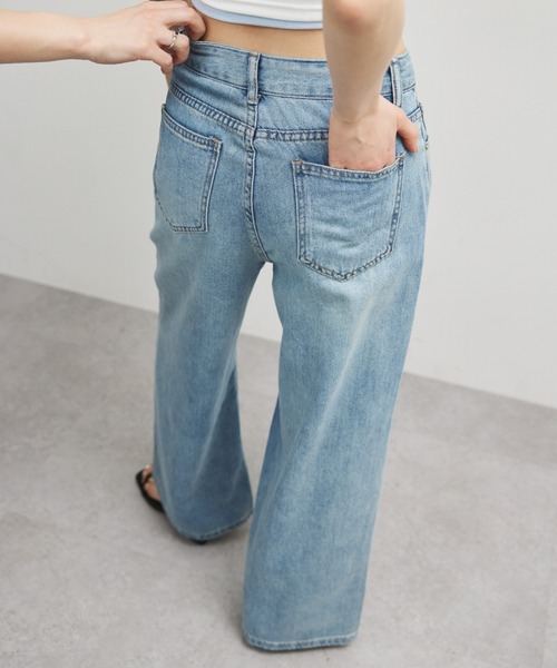 ELTONE（エルトーン）の「ワイドストレートデニムパンツ（デニムパンツ・レディース・ブルー/ブラック・SMALL/MEDIUM）」の4枚目の写真