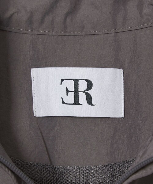 ER(イーアール)の「<ER>ナイロン タフタ テックジャケット(その他アウター・レディース・ブラック/ワイン/グレー系・S/M)」の18枚目の写真