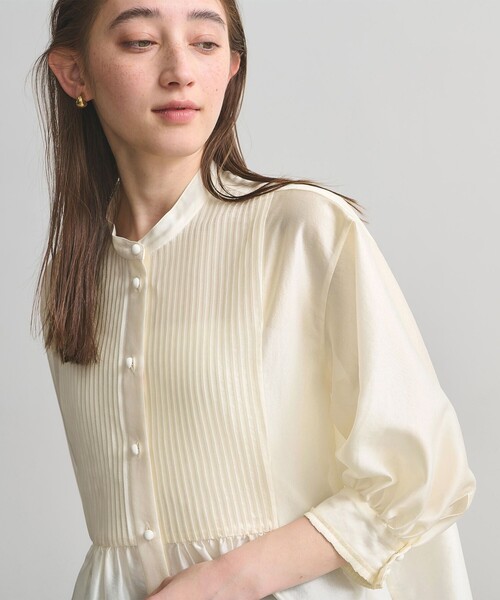 UNITED ARROWS(ユナイテッドアローズ)の「シルキー ピンタック ブラウス ‐ウォッシャブル‐(シャツ/ブラウス・レディース・ネイビー/オフホワイト/その他7・FREE)」の15枚目の写真