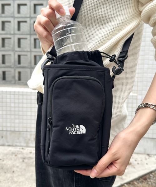 THE NORTH FACE（ザノースフェイス）の「THE NORTH FACE(ザ・ノースフェイス)/ロゴプリント ミニマルチポーチ ショルダー スマホショルダー 財布 ポーチ サコッシュ/LINDEN BOTTLE CROSS BAG（ショルダーバッグ・レディース・チャコールグレー/ブラック/クリーム・FREE）」の6枚目の写真