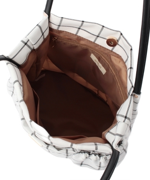 HusHusH（ハッシュアッシュ）の「多ポケットバルーントートバッグ（トートバッグ・レディース・ブルー系1/ブルー/グリーン/ホワイト・00）」の7枚目の写真