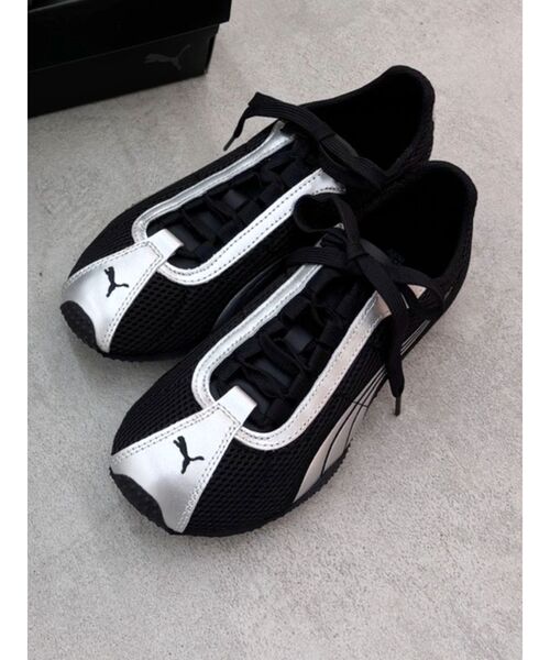 EVRIS(エヴリス)の「【PUMA】H-STREET OG(スニーカー・レディース・ホワイト/ブラック/グリーン・LARGE/MEDIUM)」の1枚目の写真