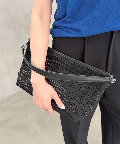 Spick & Span(スピックアンドスパン)の「GIANNI CHIARINI / ジャンニ キアリーニ MASHUP(ショルダーバッグ・レディース・ブラック・FREE)」の1枚目の写真