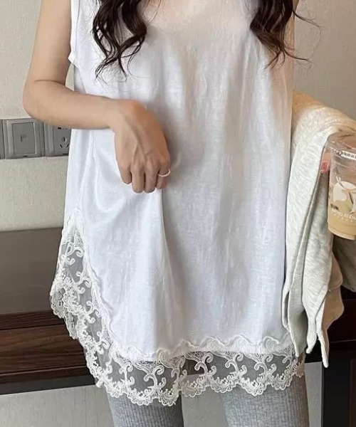 HAILY(ヘイリー)の「裾スカラップレースチュニック丈ノースリーブトップス(Tシャツ/カットソー・レディース・ホワイト/ブラック・FREE)」の6枚目の写真