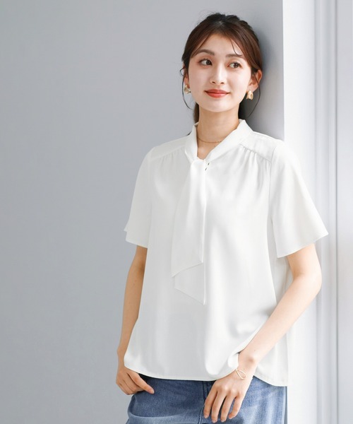 WHITE JOOLA(ホワイトジョーラ)の「【 接触冷感・洗える 】 ソフトデシン・ボウタイフレアブラウス(シャツ/ブラウス・レディース・ピンク/オフホワイト/グリーン・M/S/L)」の7枚目の写真