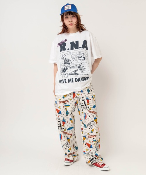 RNA（アールエヌエー）の「R4500 JUNKサンデープリントカーブシームパンツ（その他パンツ・レディース・ブラック/キナリ/グレー・MEDIUM）」の20枚目の写真