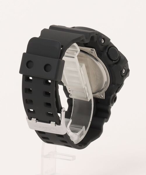 G-SHOCK(ジーショック)の「G-SHOCK/ジーショック 腕時計 "BOLD CAMO SERIES, CAMO AND GOLD" GA-700CF-1AJF(アナログ腕時計・メンズ・ブラック・FREE)」の2枚目の写真