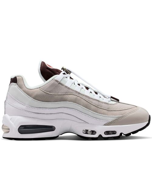 NIKE(ナイキ)の「ナイキ エア マックス 95 ビッグ バブル SE メンズシューズ / Nike Air Max 95 Big Bubble SE Men's Shoes IW1241-100 White(スニーカー・メンズ・ホワイト・26.5/26/30/29.5/29/28.5/25.5/25/24.5/28/27.5/27)」の8枚目の写真