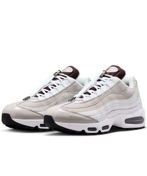 NIKE(ナイキ)の「ナイキ エア マックス 95 ビッグ バブル SE メンズシューズ / Nike Air Max 95 Big Bubble SE Men's Shoes IW1241-100 White(スニーカー・メンズ・ホワイト・26.5/26/30/29.5/29/28.5/25.5/25/24.5/28/27.5/27)」の10枚目の写真