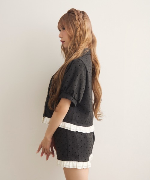 TITTY&CO.(ティティーアンドコー)の「ヘムラインフリルドットパンツ(その他パンツ・レディース・ライトグレー/チャコールグレー・FREE)」の12枚目の写真
