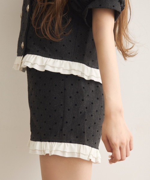TITTY&CO.(ティティーアンドコー)の「ヘムラインフリルドットパンツ(その他パンツ・レディース・ライトグレー/チャコールグレー・FREE)」の10枚目の写真