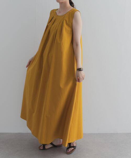 URBAN RESEARCH DOORS(アーバンリサーチドアーズ)の「フロントタックノースリーブワンピース(ワンピース・レディース・ネイビー/グリーン/マスタード・FREE)」の3枚目の写真