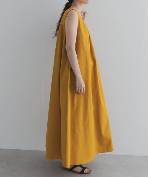 URBAN RESEARCH DOORS(アーバンリサーチドアーズ)の「フロントタックノースリーブワンピース(ワンピース・レディース・ネイビー/グリーン/マスタード・FREE)」の14枚目の写真
