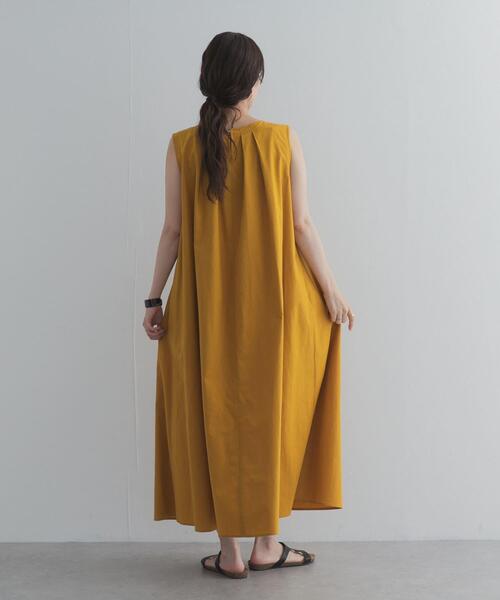 URBAN RESEARCH DOORS(アーバンリサーチドアーズ)の「フロントタックノースリーブワンピース(ワンピース・レディース・ネイビー/グリーン/マスタード・FREE)」の10枚目の写真