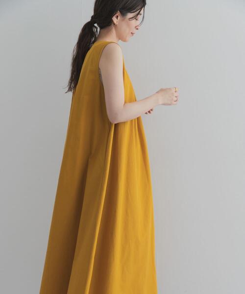 URBAN RESEARCH DOORS(アーバンリサーチドアーズ)の「フロントタックノースリーブワンピース(ワンピース・レディース・ネイビー/グリーン/マスタード・FREE)」の9枚目の写真
