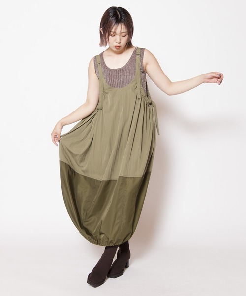 OSMOSIS(オズモーシス)の「2WAYコクーンサロペットワンピース(ワンピース・レディース・ブラック/カーキ/ブルー・ONE SIZE)」の22枚目の写真