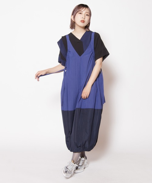 OSMOSIS(オズモーシス)の「2WAYコクーンサロペットワンピース(ワンピース・レディース・ブラック/カーキ/ブルー・ONE SIZE)」の17枚目の写真
