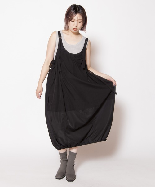 OSMOSIS(オズモーシス)の「2WAYコクーンサロペットワンピース(ワンピース・レディース・ブラック/カーキ/ブルー・ONE SIZE)」の11枚目の写真