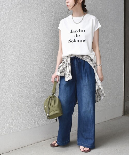 SHIPS Colors(シップス カラーズ)の「SHIPS Colors:コンチョ 2WAY 巾着バッグ◆(ショルダーバッグ・レディース・ブラック/オフホワイト/オリーブ・ONE SIZE)」の11枚目の写真