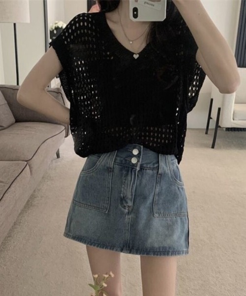 Beststore(ベストストア)の「透け感ニットトップス Vネック フレンチスリーブ 5色(ニット/セーター・レディース・ブラウン/アイボリー/ホワイト/グレー/ブラック・FREE)」の21枚目の写真
