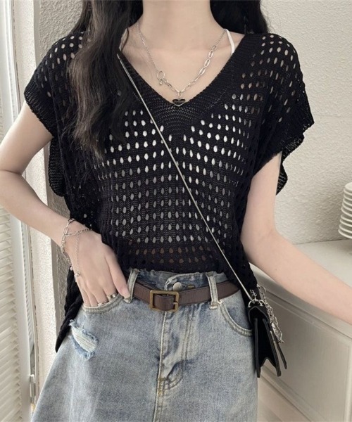 Beststore(ベストストア)の「透け感ニットトップス Vネック フレンチスリーブ 5色(ニット/セーター・レディース・ブラウン/アイボリー/ホワイト/グレー/ブラック・FREE)」の22枚目の写真