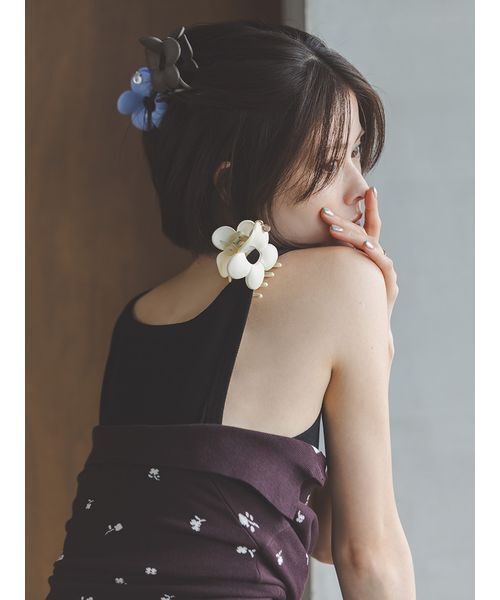 emmi（エミ）の「レースヘムテレコタンクトップ（タンクトップ・レディース・ホワイト/ブラック・F）」の7枚目の写真