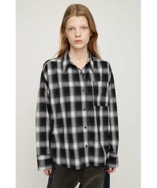 SLY(スライ)の「LOOSE CHECK SH ルーズチェックシャツ 夏服 秋服 冬服(シャツ/ブラウス・レディース・ブラック系その他2/ネイビー系/オレンジ系その他/ブラウン系その他2・FREE)」の7枚目の写真