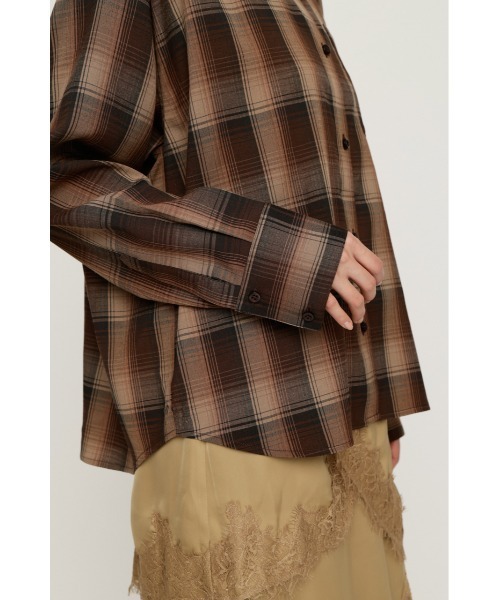 SLY(スライ)の「LOOSE CHECK SH ルーズチェックシャツ 夏服 秋服 冬服(シャツ/ブラウス・レディース・ブラック系その他2/ネイビー系/オレンジ系その他/ブラウン系その他2・FREE)」の18枚目の写真