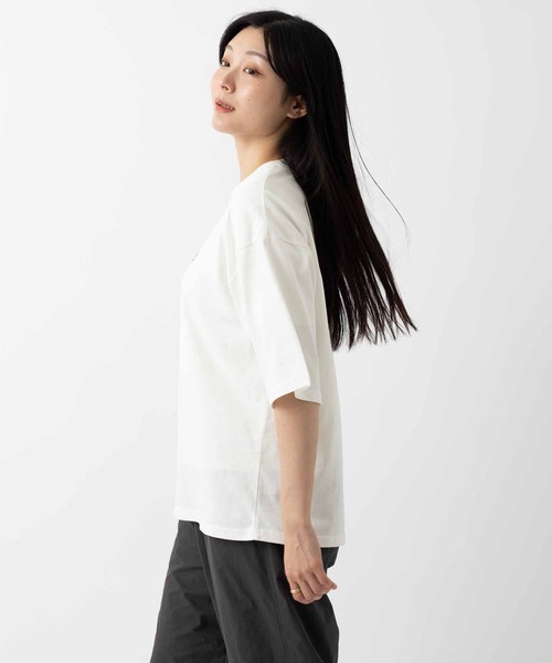 merc london(メルクロンドン)の「メルクロンドン 刺繍ロゴ ボックスシルエットTシャツ 日本規格(Tシャツ/カットソー・メンズ・ブラック系1/ネイビー/ブラック系2/杢グレー/ホワイト系2/ホワイト系1・LARGE/MEDIUM)」の12枚目の写真