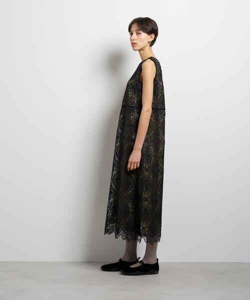LANVIN en Bleu（ランバンオンブルー）の「ラインフラワーレースワンピース（ワンピース・レディース・イエロー/ブラック・38/36）」の11枚目の写真