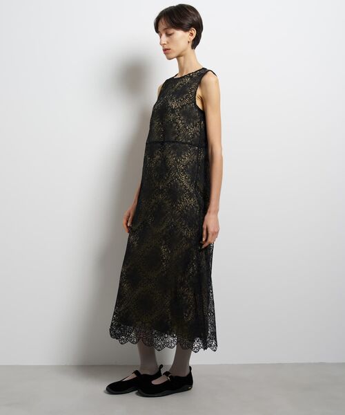 LANVIN en Bleu（ランバンオンブルー）の「ラインフラワーレースワンピース（ワンピース・レディース・イエロー/ブラック・38/36）」の13枚目の写真