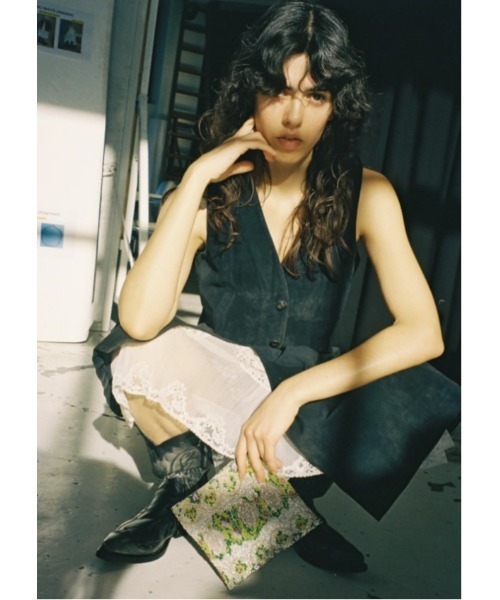Pura Utz（プラ ウズ）の「FLORAL CLUTCH（クラッチバッグ・レディース・その他1・ONE SIZE）」の2枚目の写真