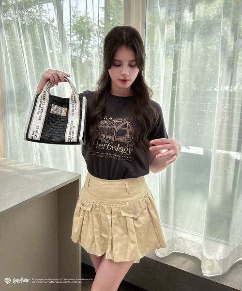 my twilight（マイトワイライト）の「【Harry Potter】ホグワーツ特急 サマー ミニトートバッグ（ハンドバッグ・レディース・ベージュ/ブラック/オフホワイト・FREE）」の7枚目の写真