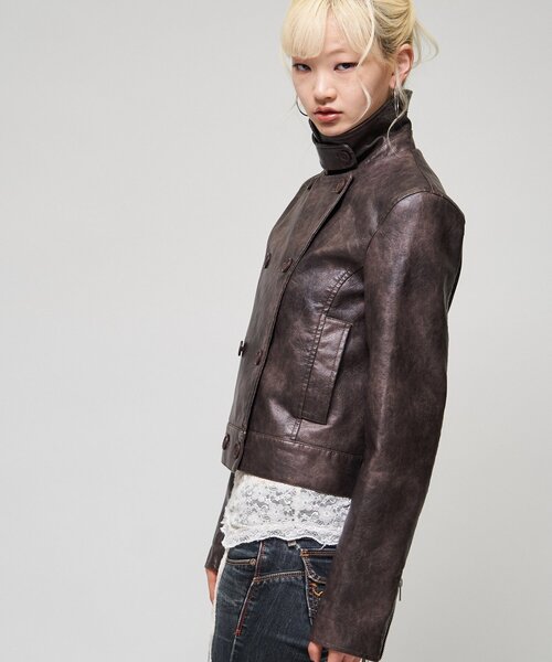 WHO'S WHO gallery(フーズフーギャラリー)の「【26AW LOOK掲載品番】スタンドレザーWジャケット(ブルゾン・レディース・パープル/ブラウン/ブラック・FREE)」の17枚目の写真