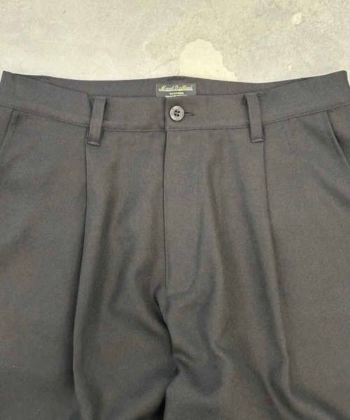 MandO(エムオー)(エムオー)の「【ユニセックス】ワンタックワイドカーブスラックス/セットアップ着用可(スラックス・メンズ・ブラック/チャコールグレー・SMALL/MEDIUM/LARGE)」の22枚目の写真