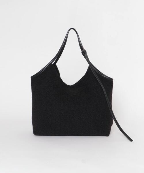 KBF(ケイビーエフ)の「ベルトショルダーイージーBAG(ショルダーバッグ・レディース・ブラック/アイボリー・ONE)」の16枚目の写真