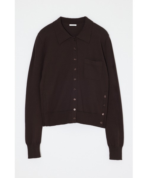 MOUSSY(マウジー)の「【26年AW新作】MANY WAY BUTTON KNIT シャツ(ニット/セーター・レディース・ライトイエロー/ダークブラウン/オフホワイト/ダークネイビー・FREE)」の1枚目の写真